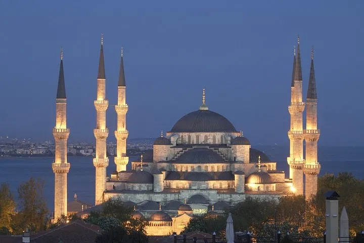 Blue Mosque with six minarets at dusk